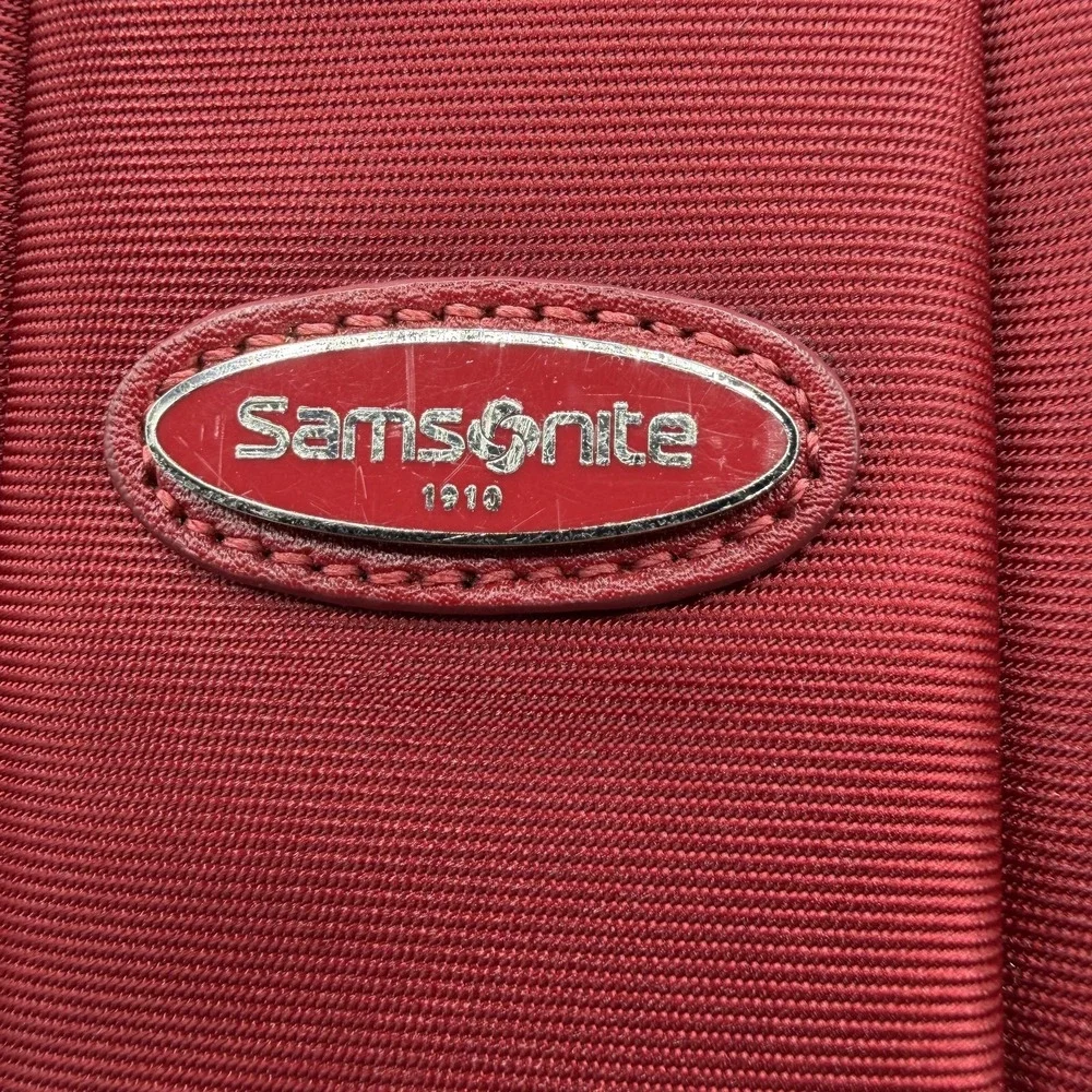 Samsonite Virgo Portfolio Quilted Laptop Briefcase Red with Shoulder‎ Strap